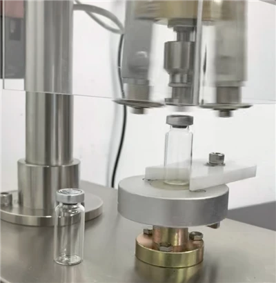 Máquina tampadora elétrica para crimpagem de tampas de alumínio